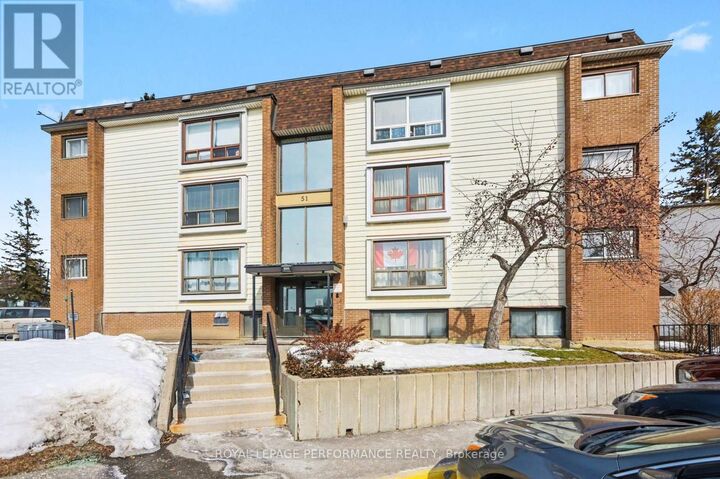 Property Photo:  51 Sumac Street 8  ON K1J 7T7 