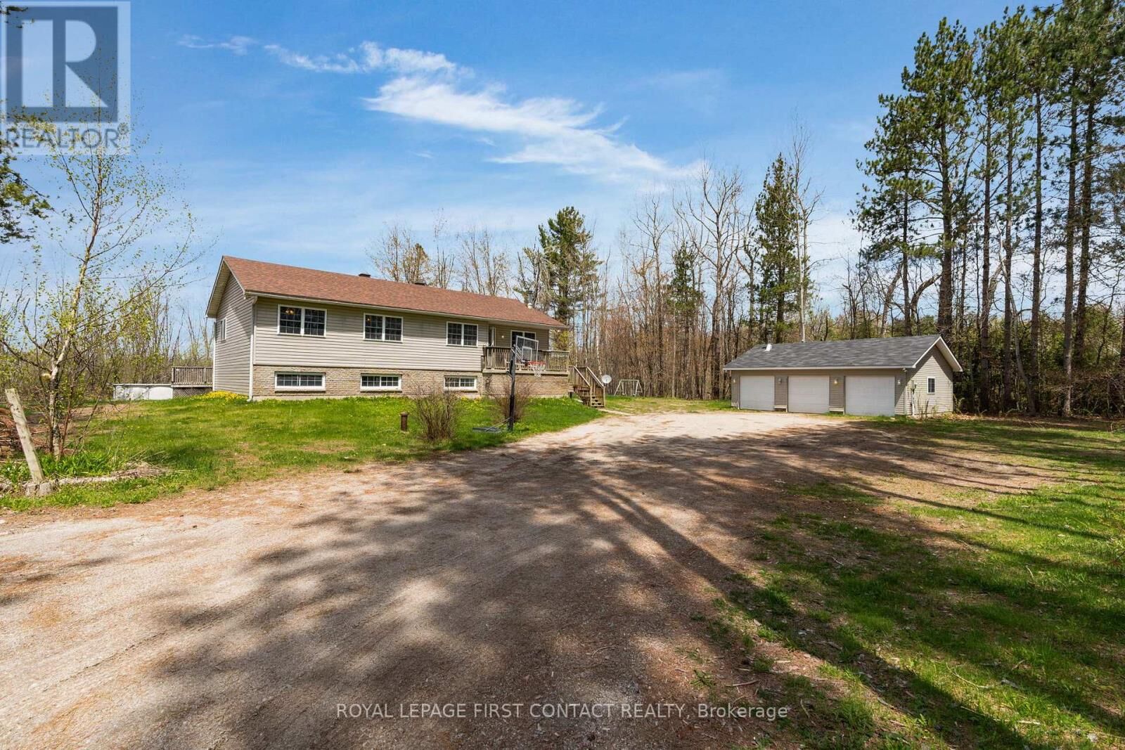 Property Photo: 2228 Monck Road ON L3V 6H5