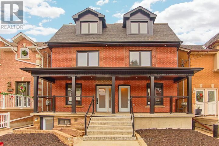 Property Photo:  911 Dovercourt Road 1  ON M6H 2X6 