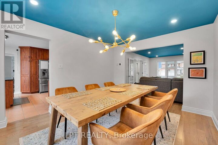 Property Photo:  804 Hauteview Drive  ON K4A 2M1 