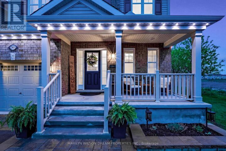 Property Photo:  361 Gallantry Way  ON K2S 0R1 
