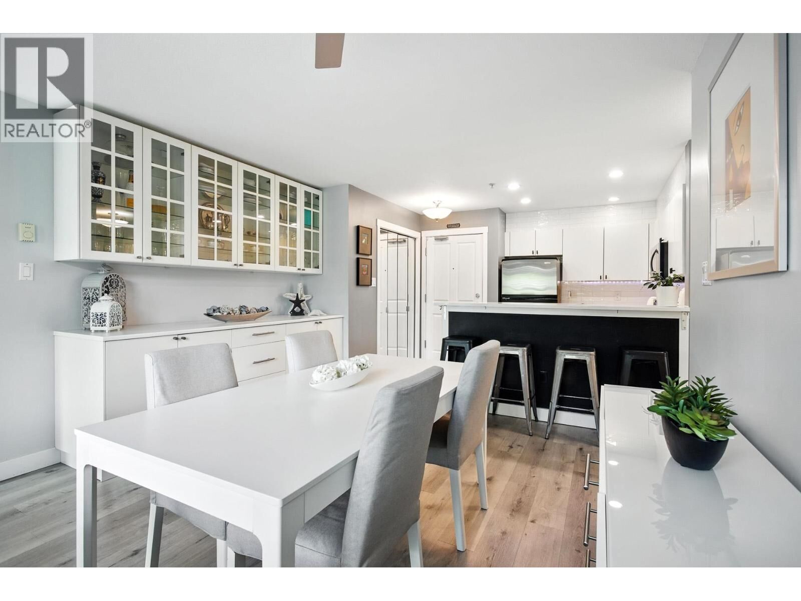 Property Photo: 225 Newport Drive 404 BC V3H 5H1