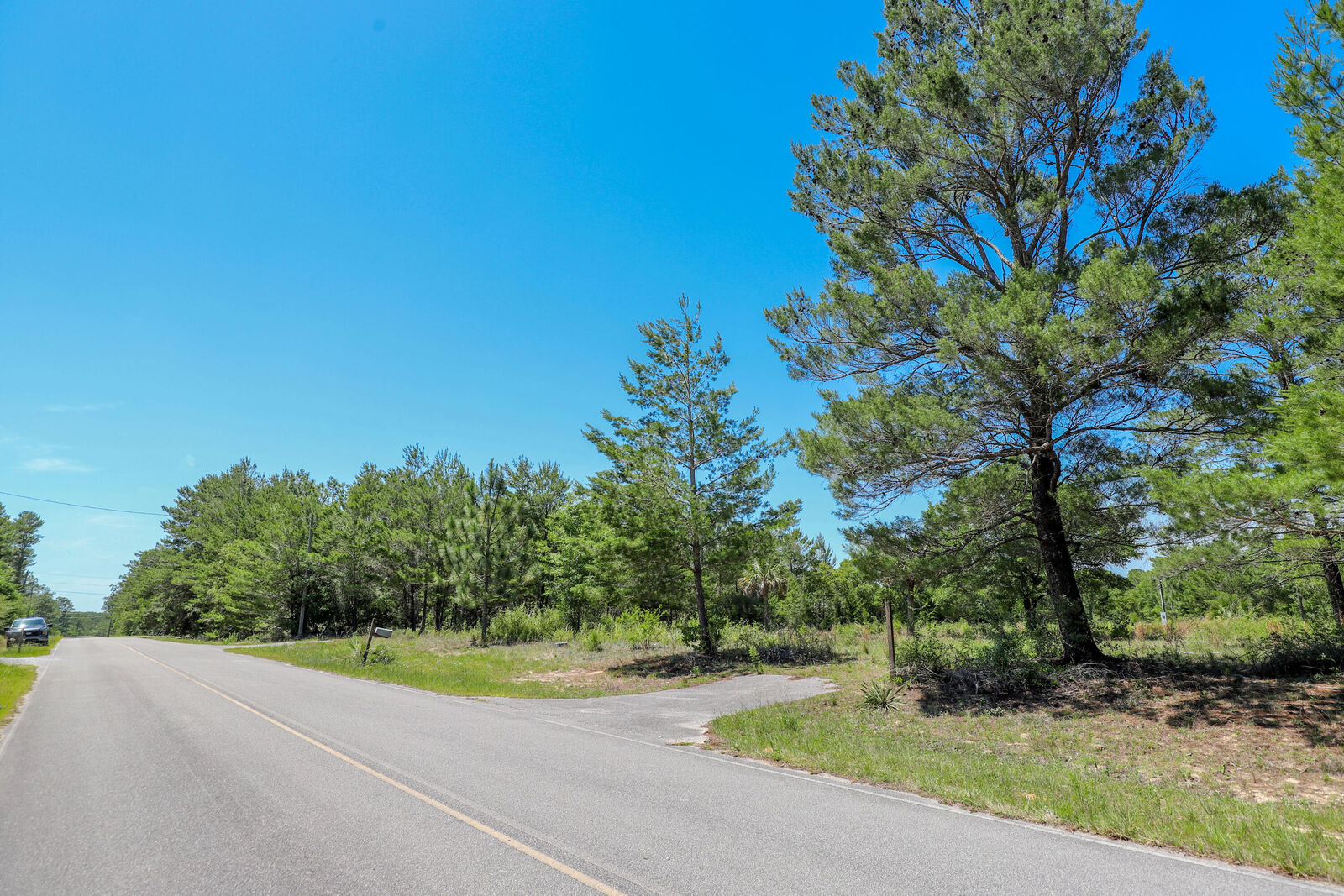 Property Photo:  1252 Trout Drive  FL 32433 