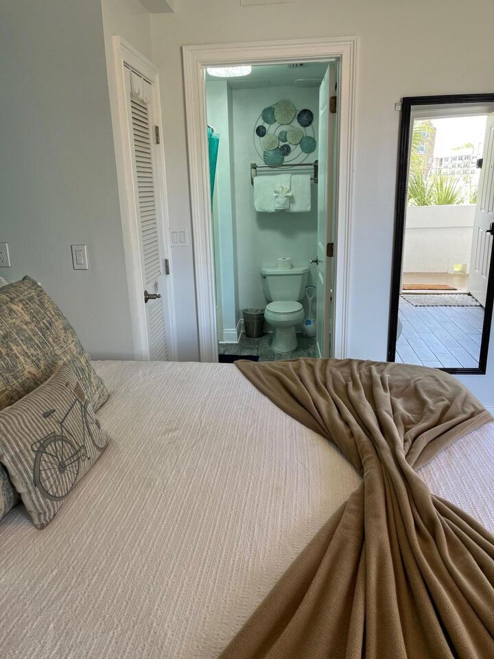 Property Photo: 114 Carillon Market Street 313 FL 32413