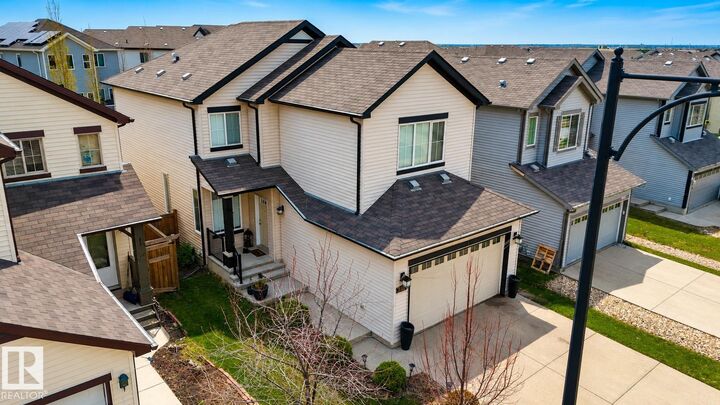 Property Photo:  1728 53 Street SW  AB T6X 1R6 