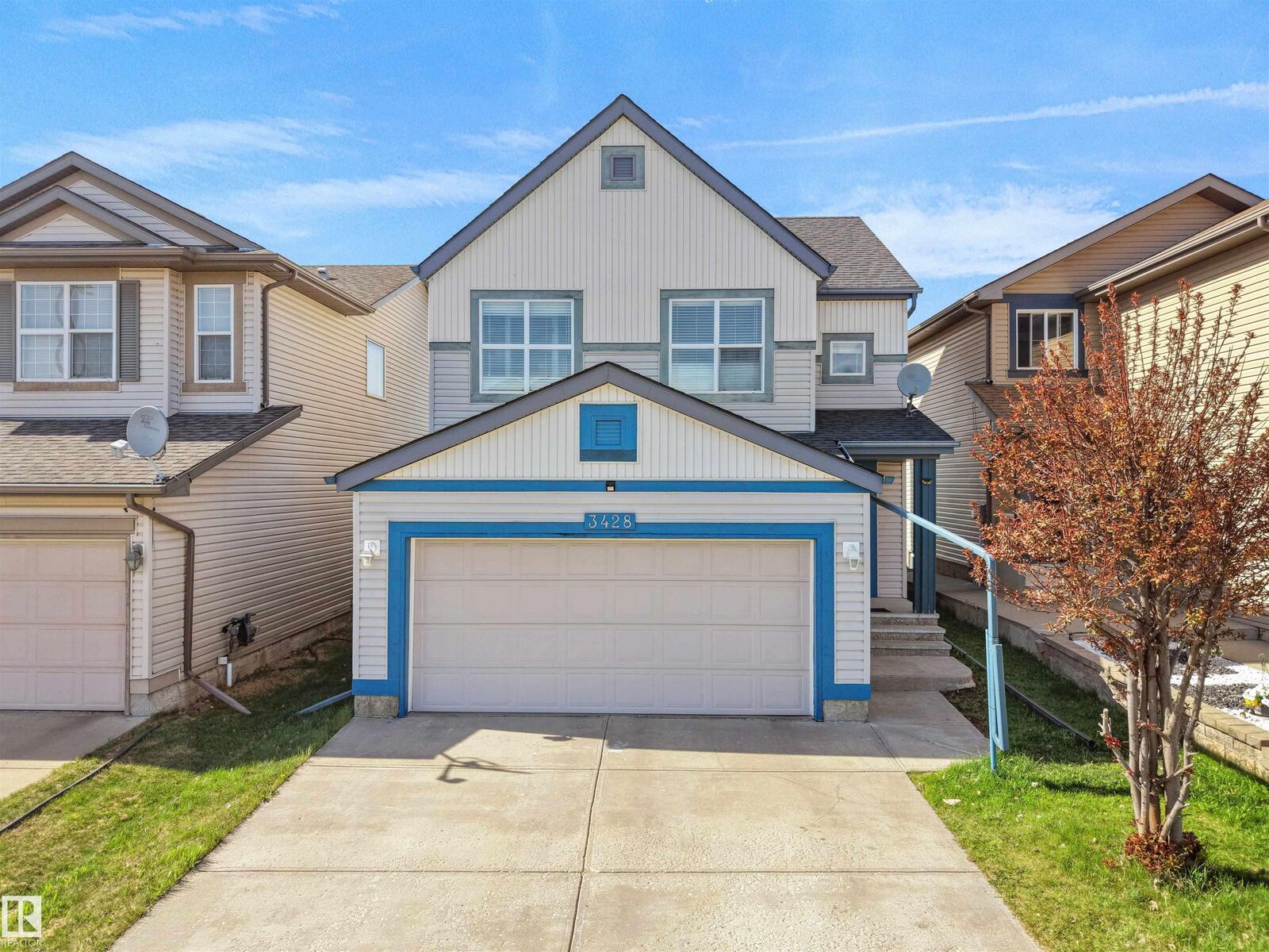 Property Photo:  3428 28 Street NW  AB T6T 2A5 