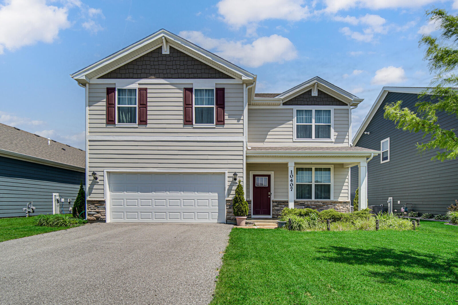 Property Photo:  10407 Whitney Place  IN 46307 