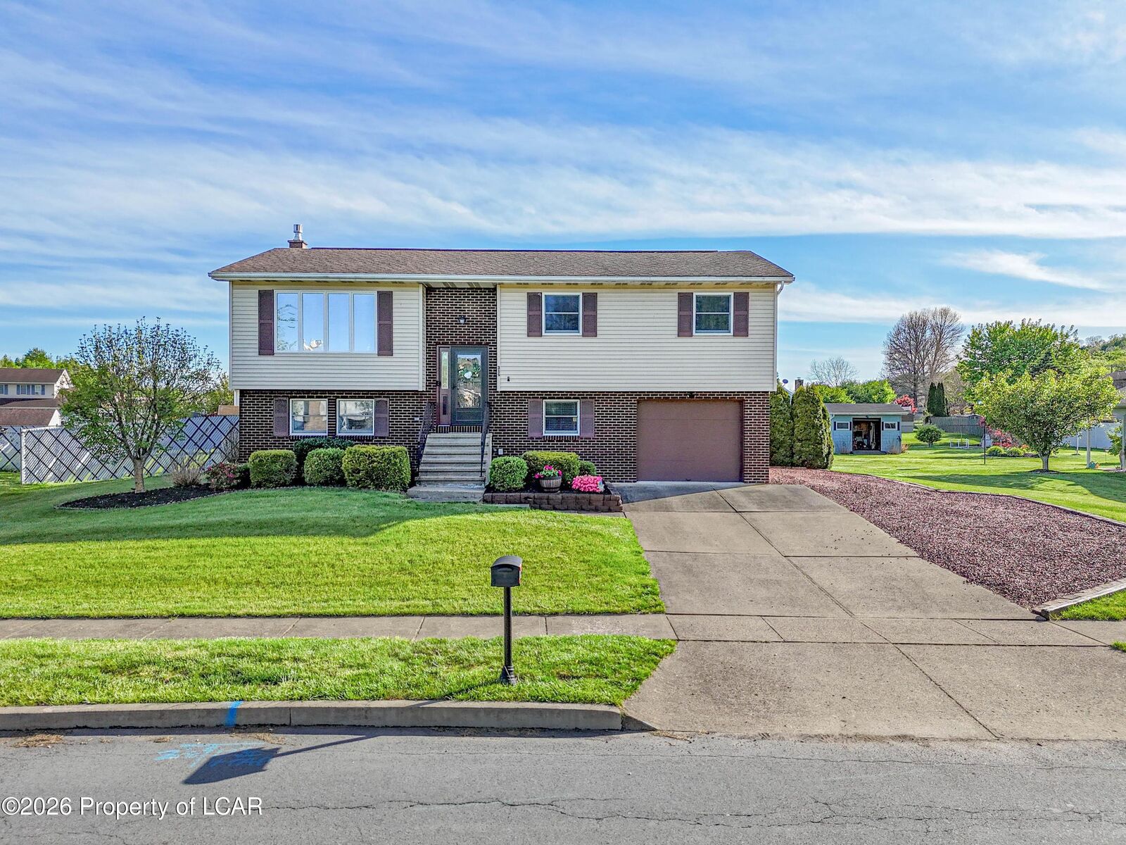 Property Photo:  319 Greenwave Boulevard  PA 18704 