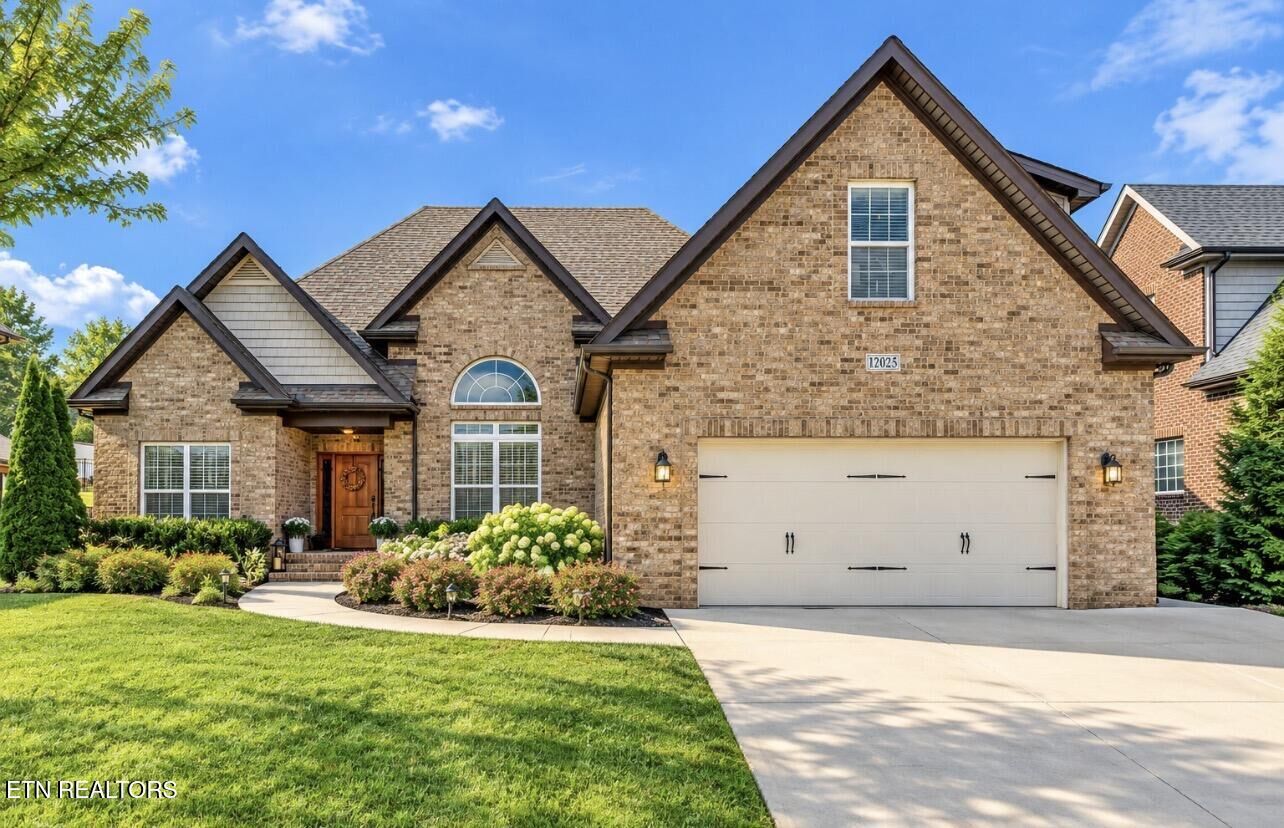 Property Photo: 12025 Poplar Meadow Lane TN 37932