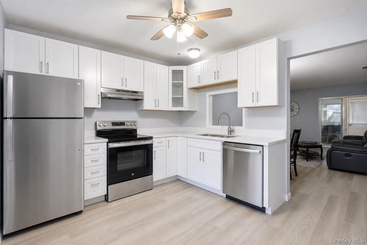 Property Photo:  58 Hearthside Drive  NY 11766 