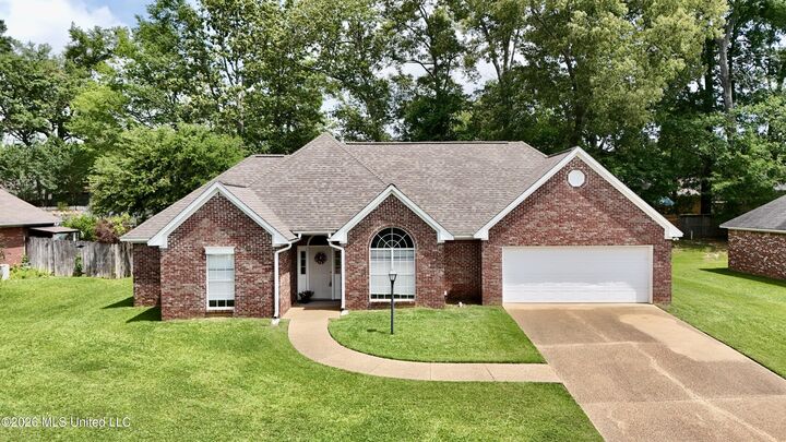 Property Photo: 126 Kirkwood Drive MS 39056