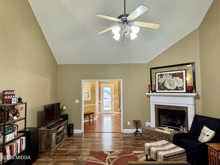 Property Photo:  530 Sugarloaf Drive  GA 31204 