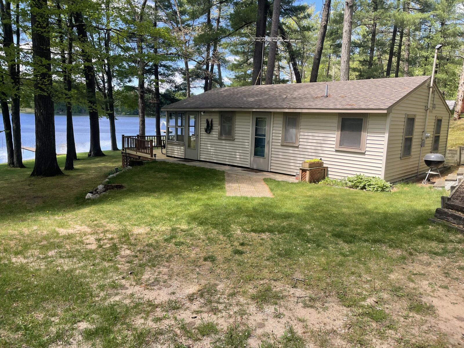 Property Photo: 9031 Acorn Drive MI 49425