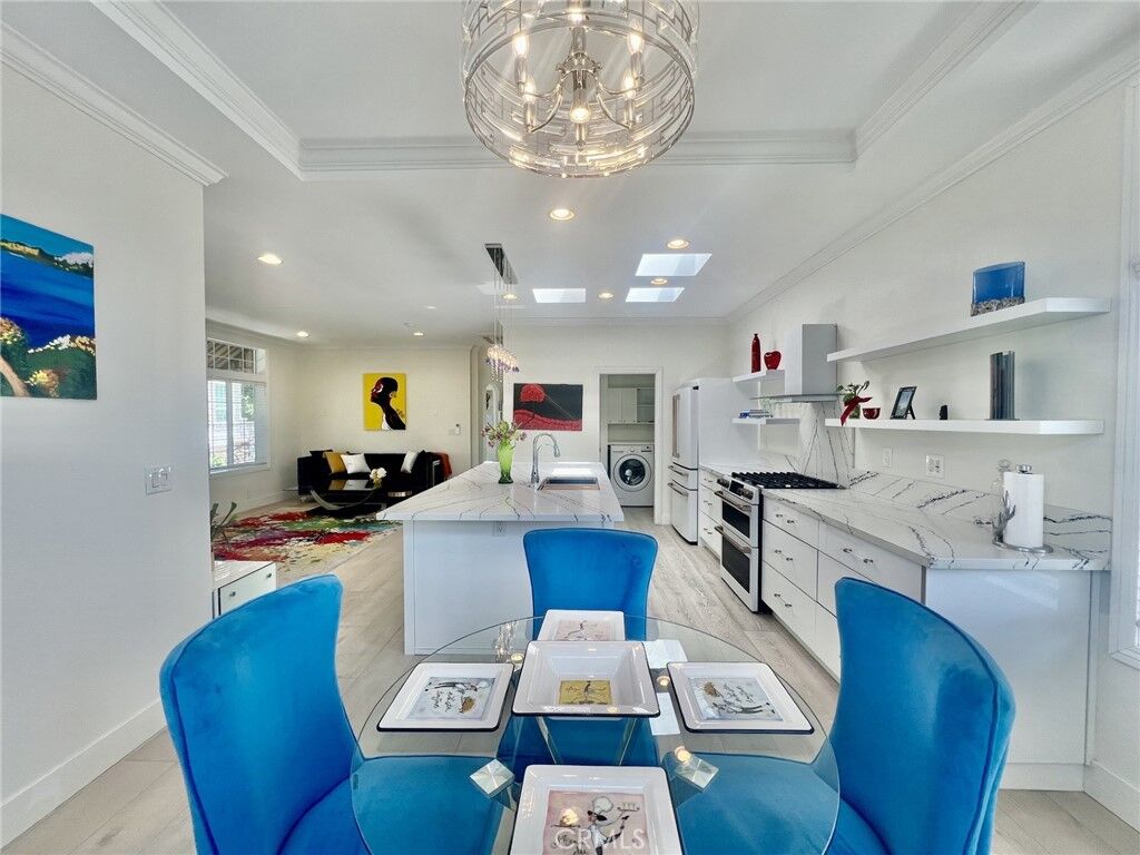 Property Photo:  252 Mayflower  CA 92660 