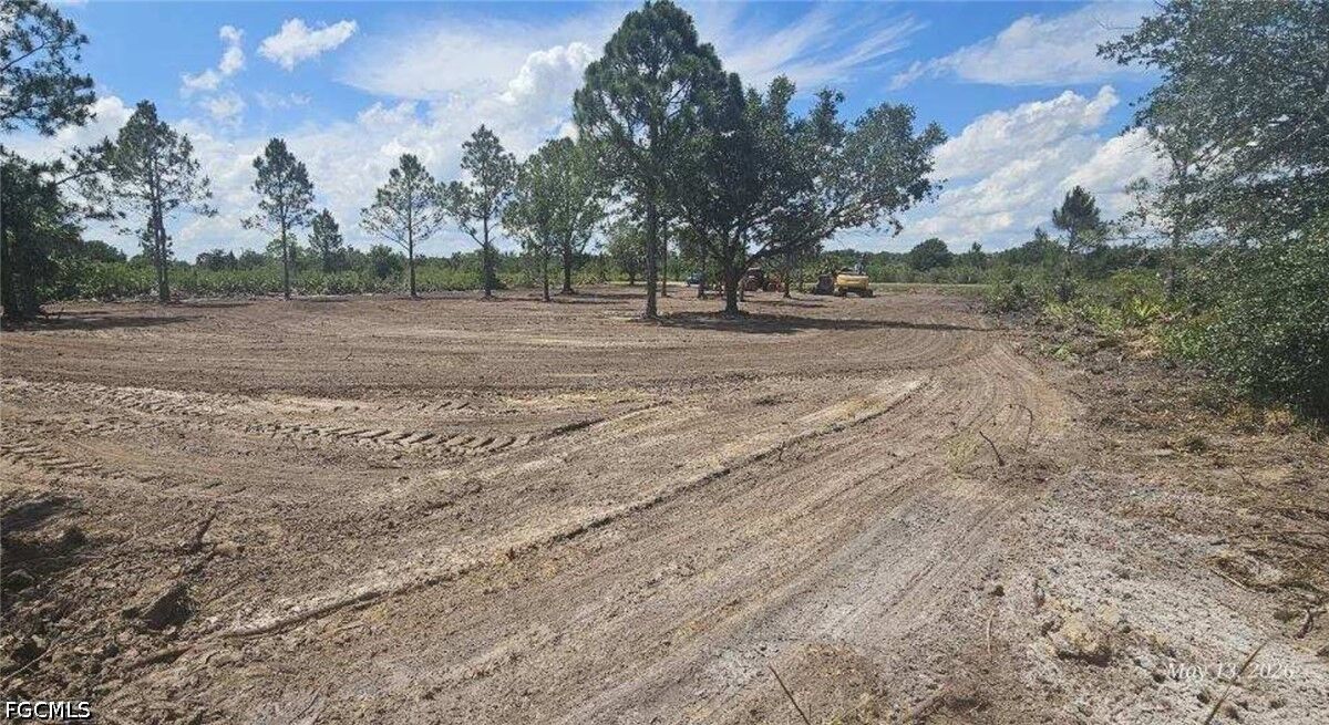 Property Photo:  17926 250 Street NW  FL 34972 