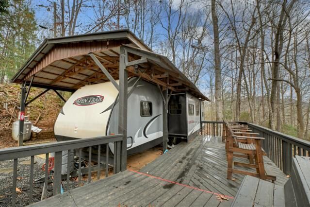Property Photo:  44 11th Street  GA 30540 