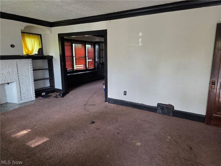 Property Photo: 3847 E 146th Street OH 44128