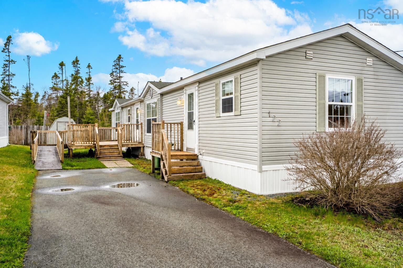 Property Photo:  122 Juniper Crescent  NS B3G 1E1 