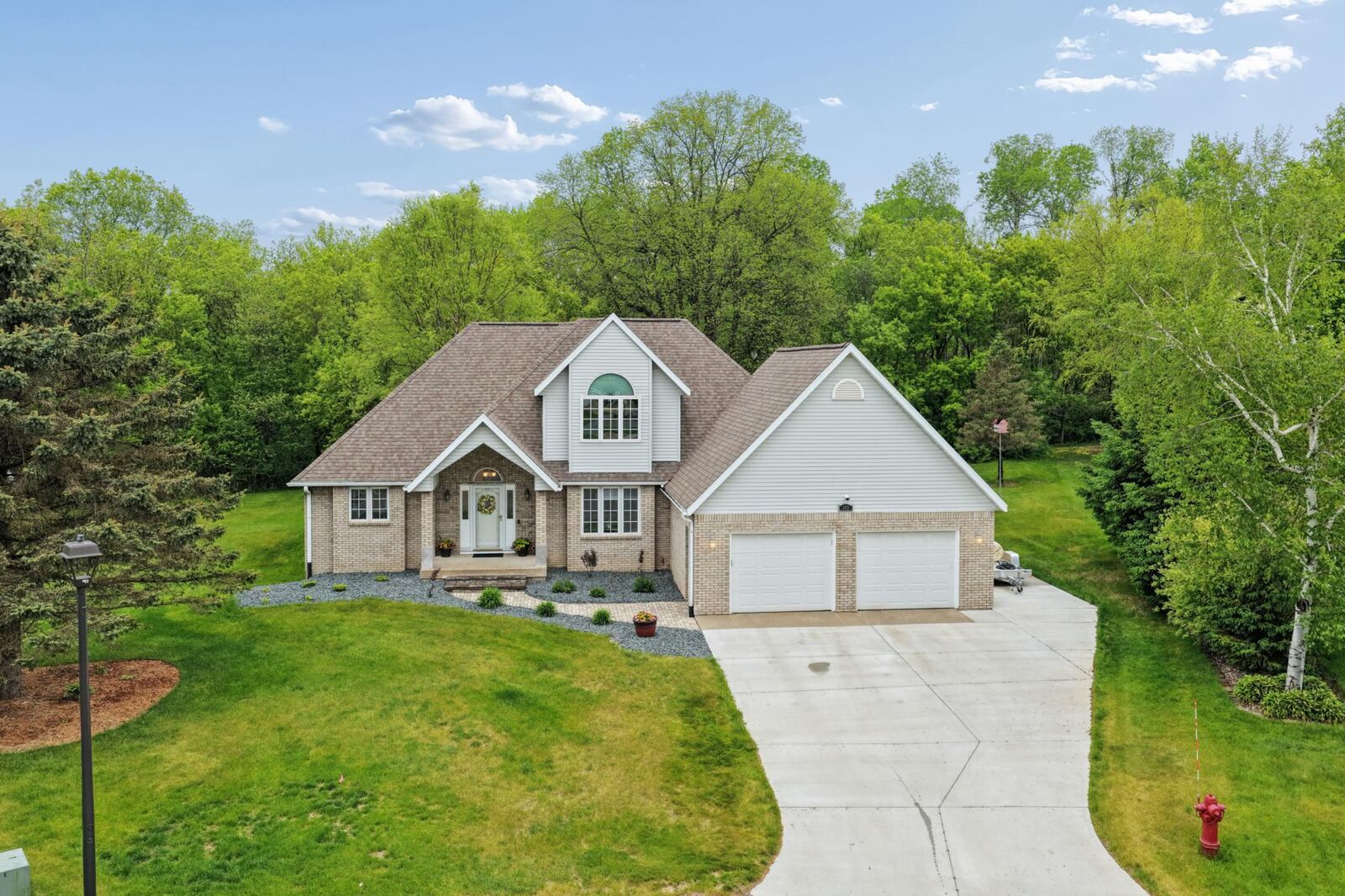 Property Photo:  103 Ivy Drive  WI 54028 