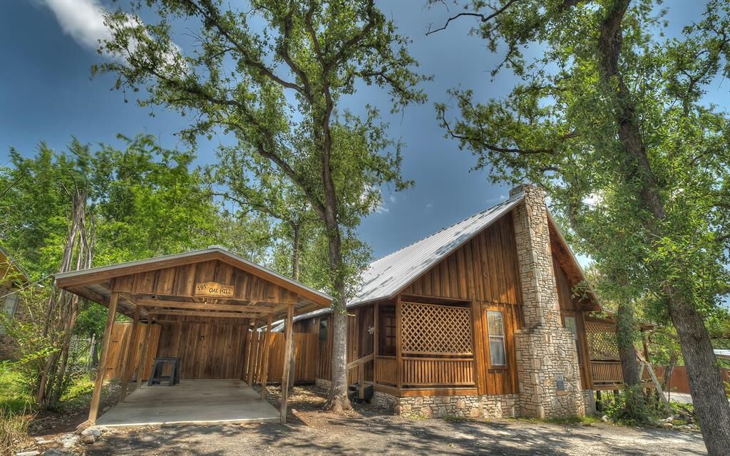 Property Photo:  191 Oak Hill Drive  TX 78873 