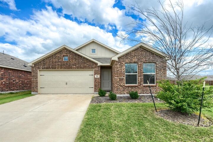 Property Photo: 1318 Eldridge Pond Street TX 75126