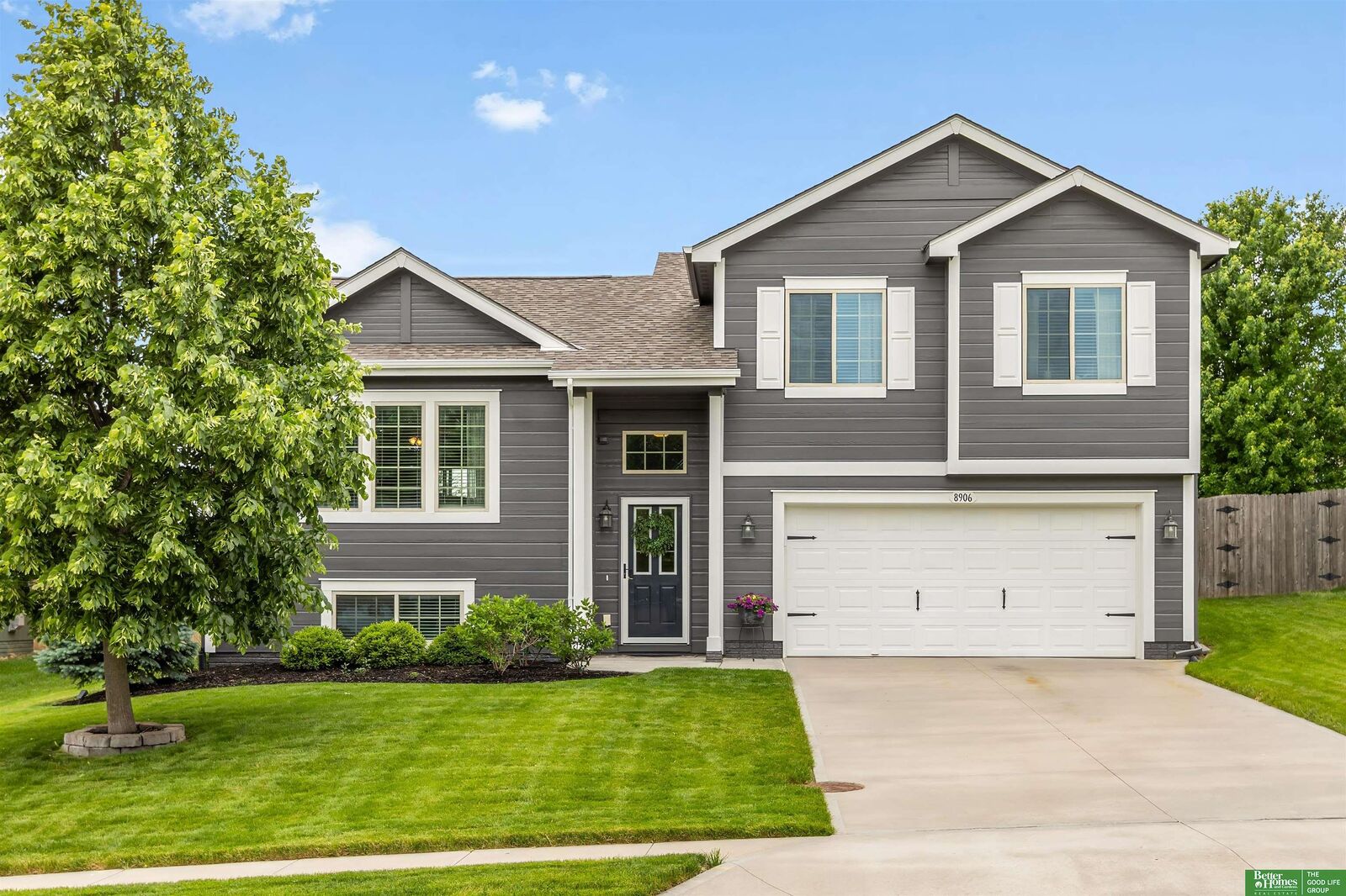 Property Photo:  8906 S 68th Street  NE 68133 