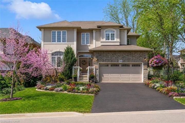 Property Photo: 16 Westridge Drive ON L9C 0C2