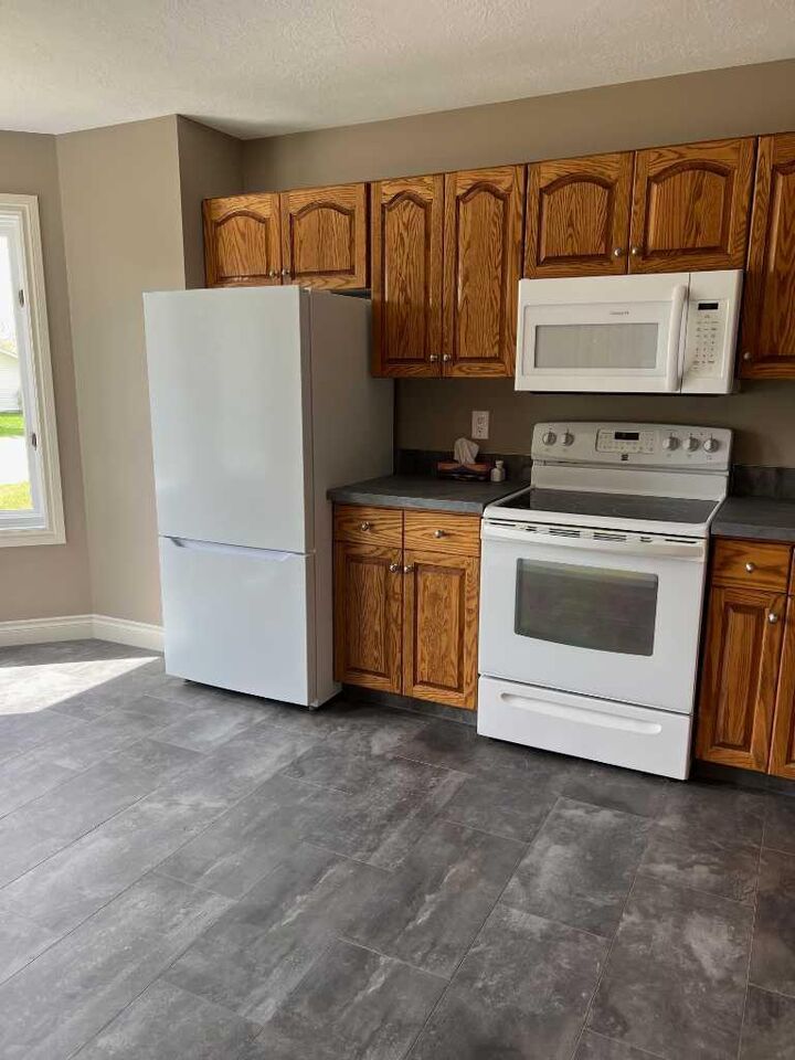 Property Photo: 10108 106 Street AB T0H 2C0