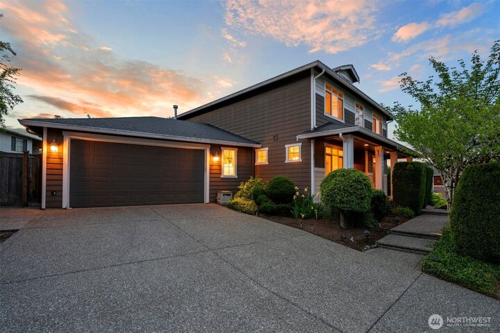 Property Photo: 14824 80th Avenue SE WA 98296