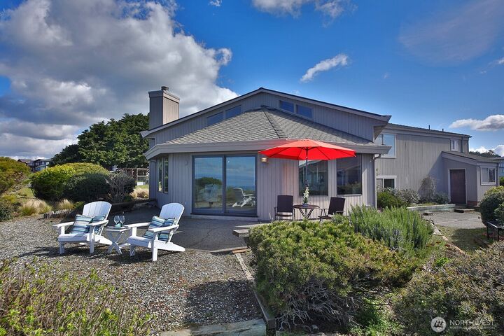 Property Photo:  795  Fort Ebey Road  WA 98239 