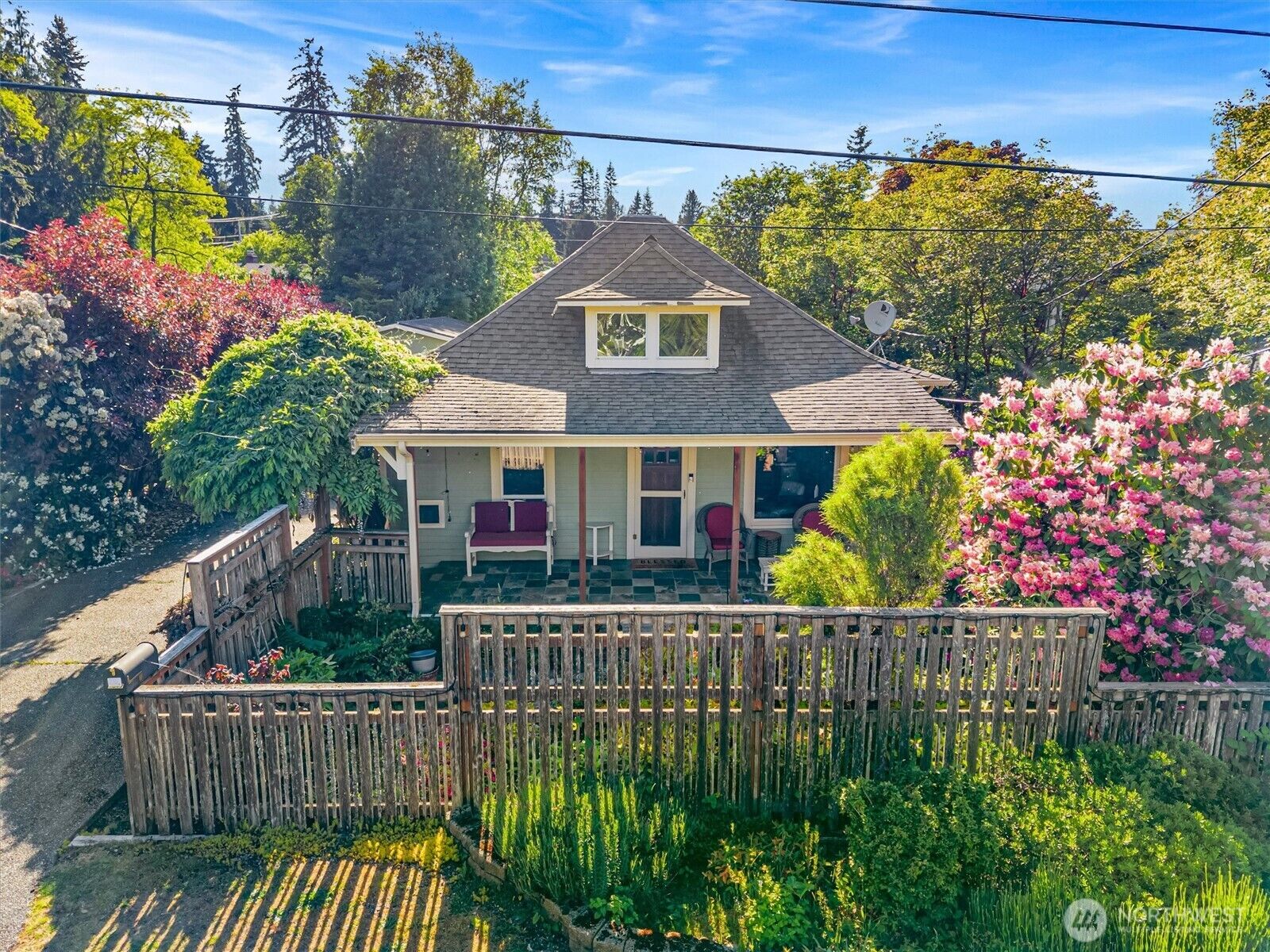 Property Photo: 1517 Fairvew Street WA 98229