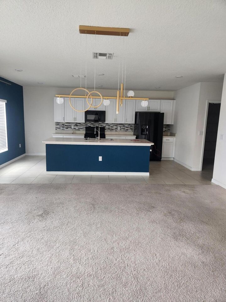 Property Photo:  356 Quarry Rock Circle  FL 34758 