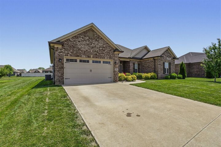 Property Photo:  605 Montrose Drive  KY 42104 