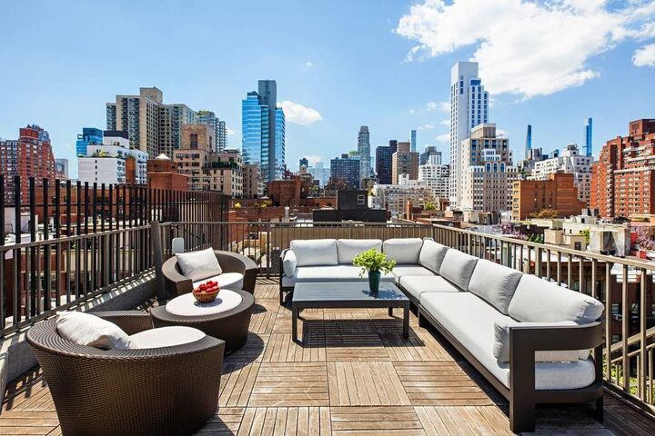 Property Photo:  243 E 77th Street Pha  NY 10075 