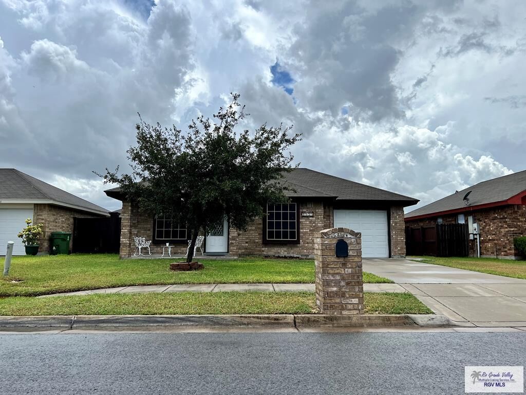 Property Photo: 1935 Athens St. TX 78520