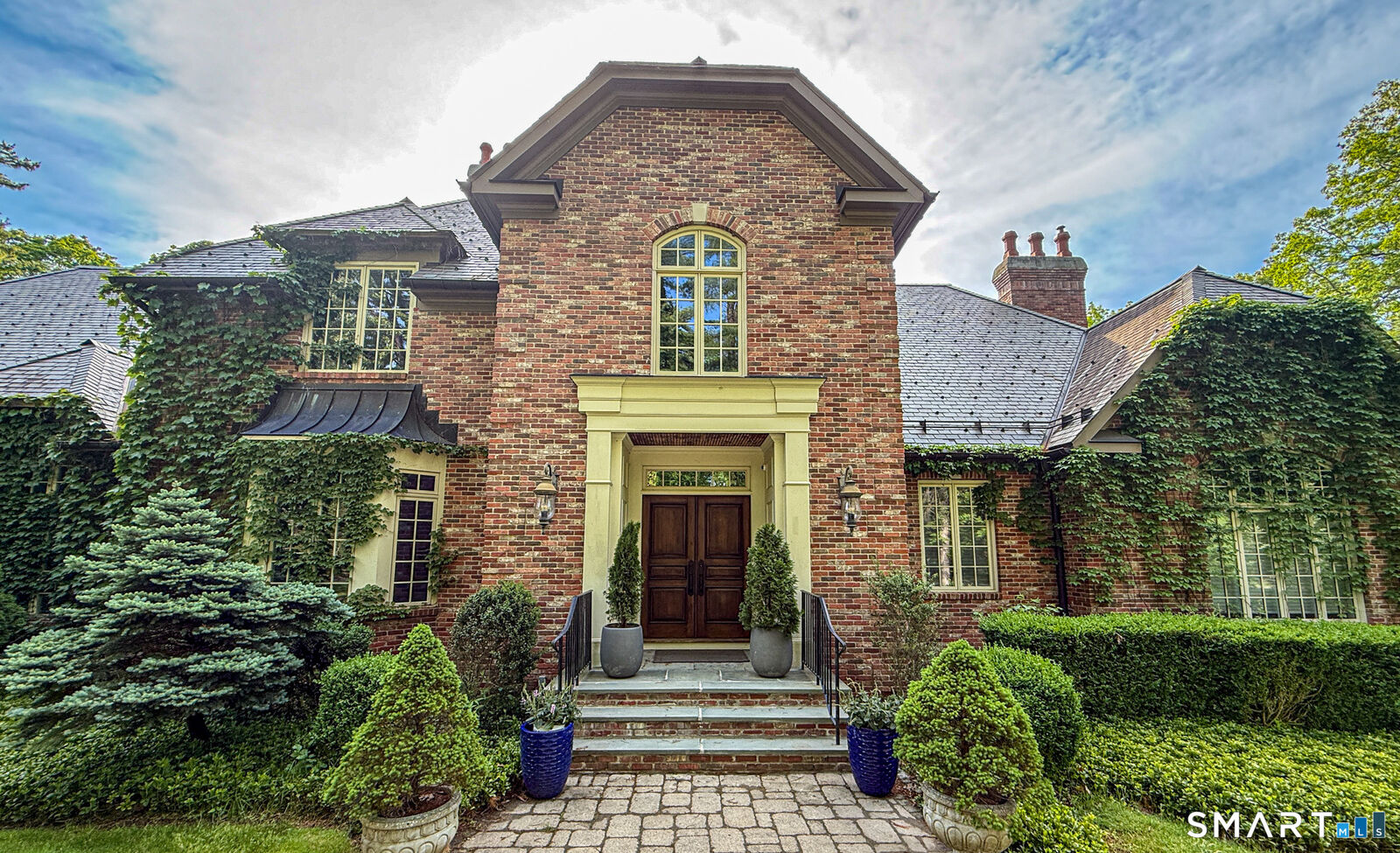 Property Photo:  14 Robkins Road  CT 06001 