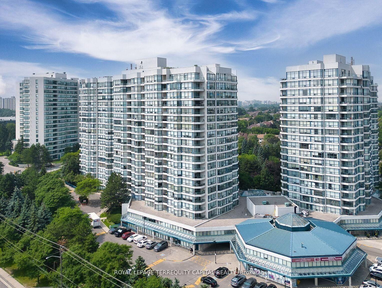 Property Photo: 7300 Yonge Street 1407 ON L4J 7Y5