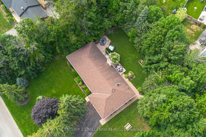 Property Photo: 101 Birch Grove ON L9W 2W3
