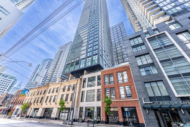 Property Photo: 327 King Street W 2705 ON M5V 0W7