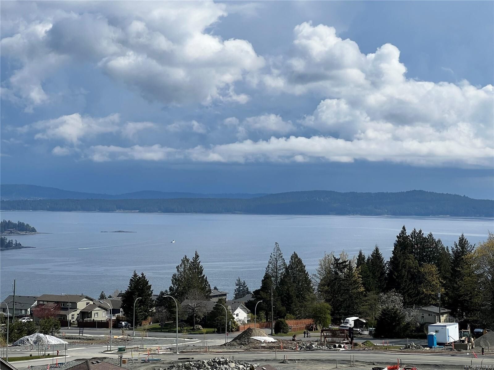 Property Photo:  846 Craig Rd  BC V9G 2C4 