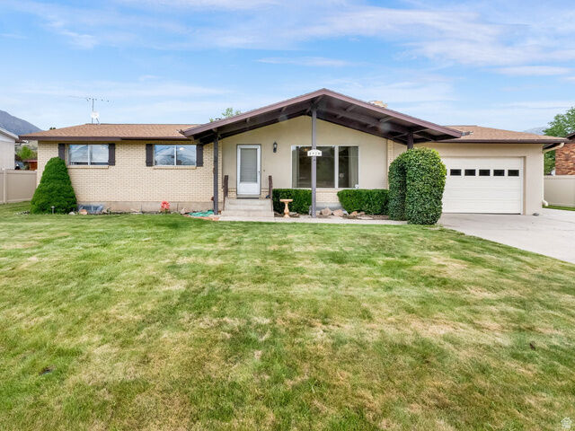 Property Photo:  892 N 800 E  UT 84097 