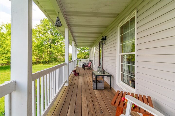 Property Photo:  164 Bradley Rd  PA 16133 