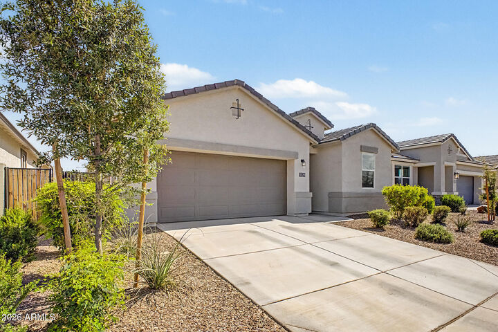 Property Photo:  3229 W Shanley Avenue  AZ 85120 