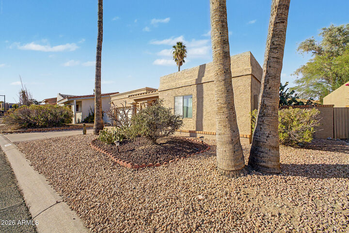 Property Photo:  14607 N La Costa Drive  AZ 85268 