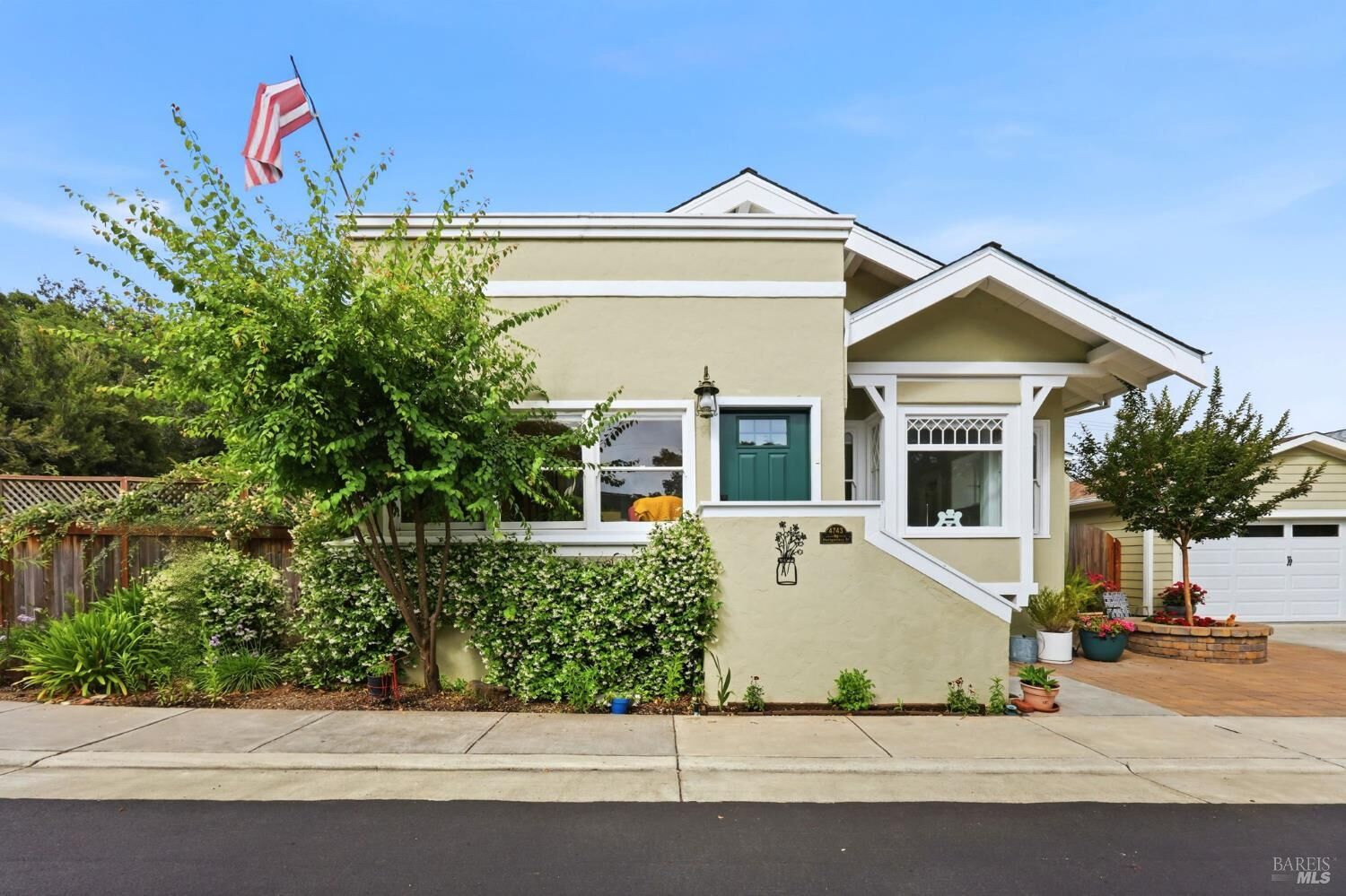 Property Photo:  4743 Montgomery Drive  CA 95409 