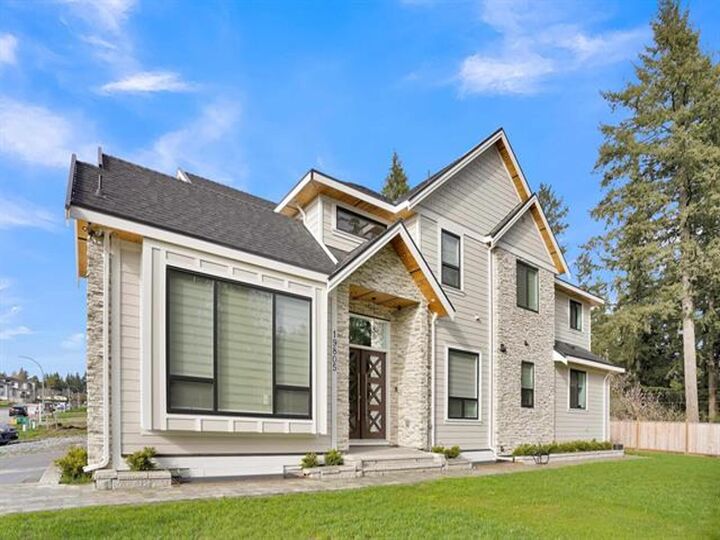 19805 32 Avenue — photo 1