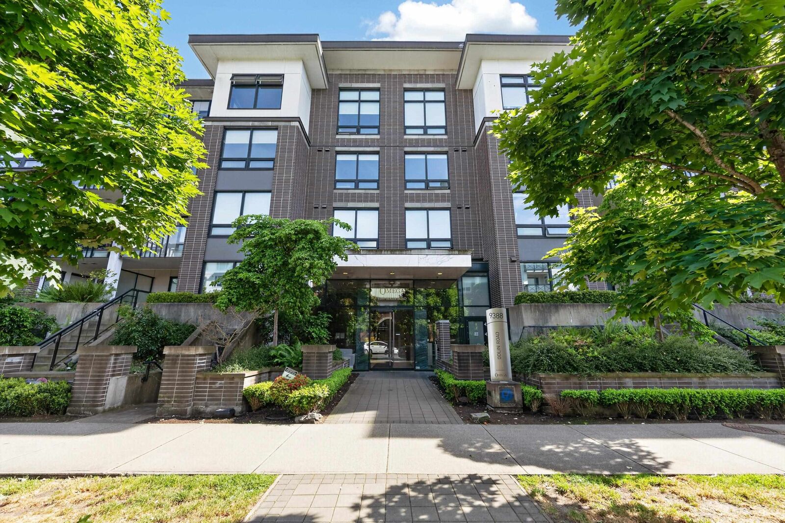 Property Photo:  9388 Odlin Road 227  BC V6X 0L5 