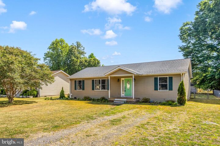 Property Photo:  234 Holly Way  VA 22443 
