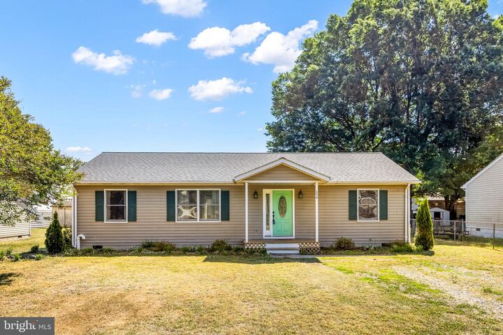 Property Photo: 234 Holly Way VA 22443