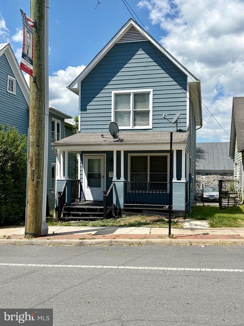 Property Photo:  321 N Kent Street  VA 22601 